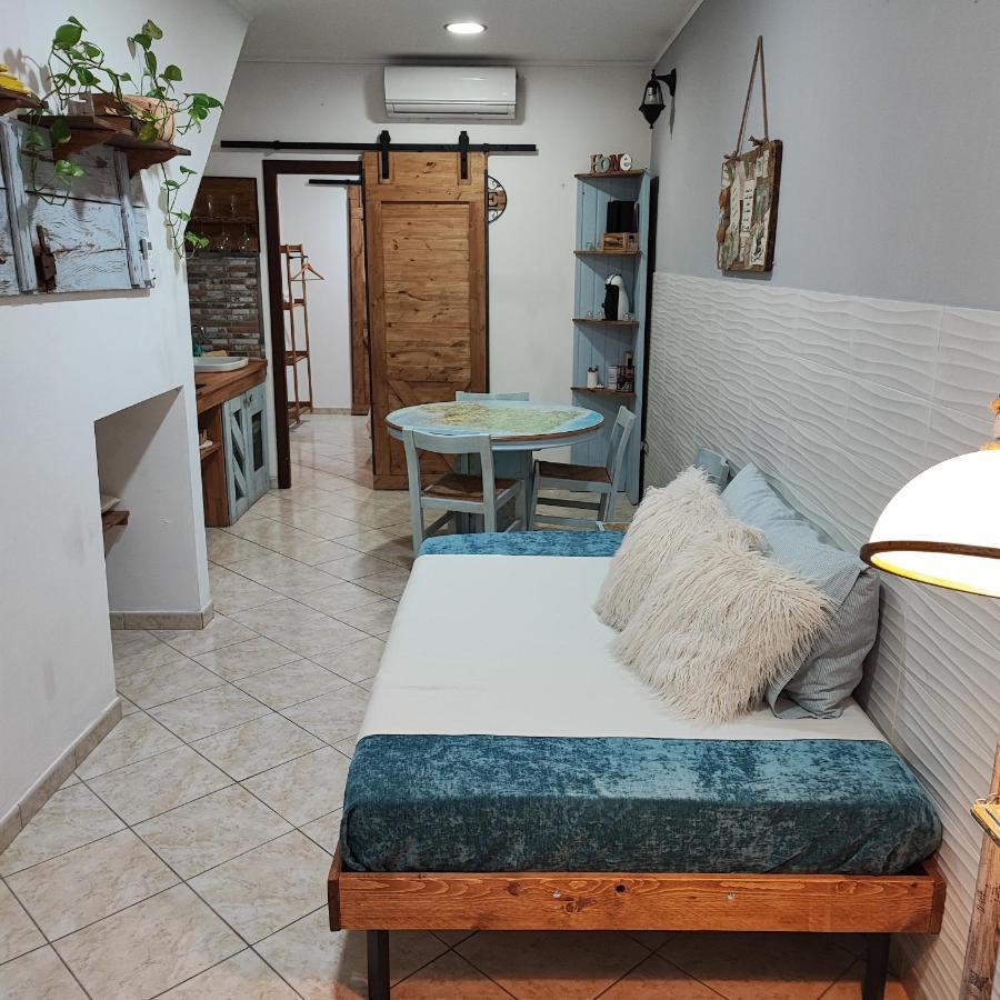 La Casetta Nel Centro Cagliari Luaran gambar